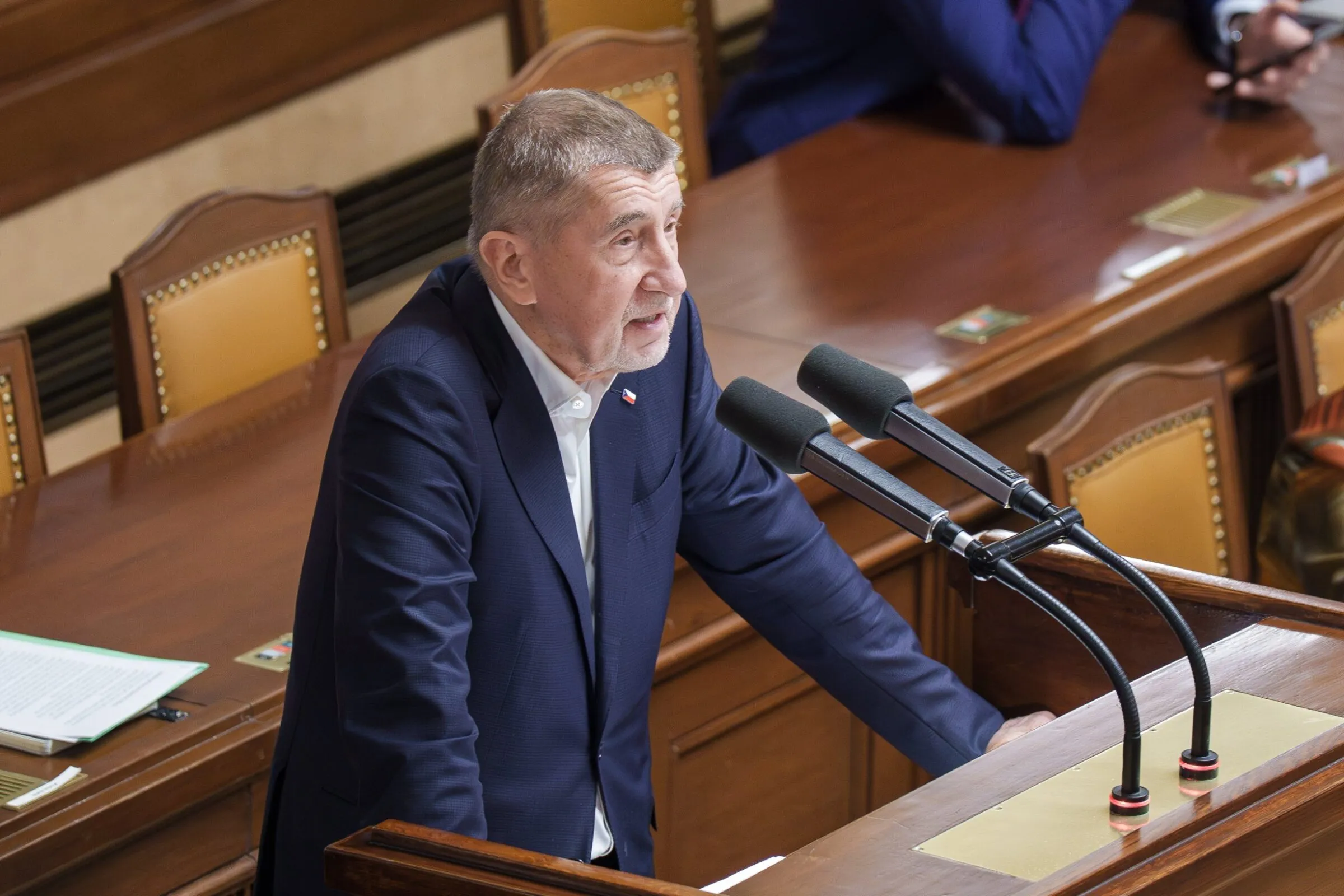 Le « trust aveugle » de Babiš visé : Bruxelles affirme que le Premier ministre tchèque profite toujours des bénéfices d’Agrofert