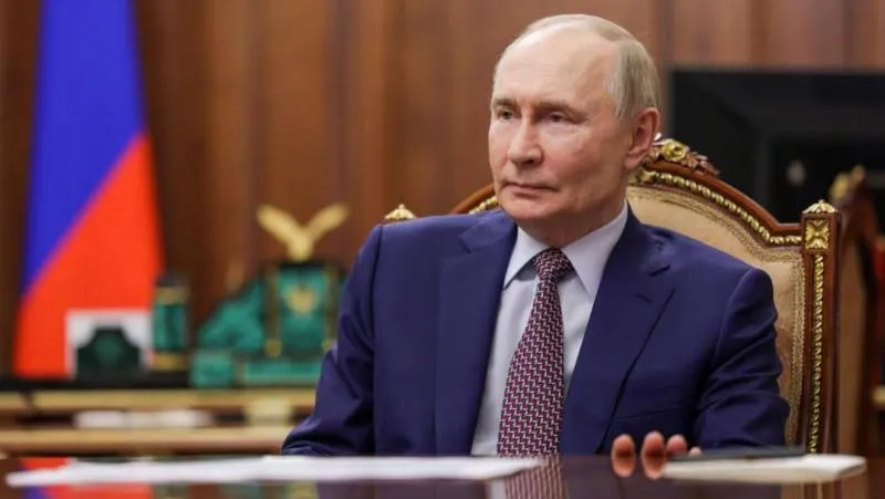 Poutine a chaleureusement félicité Rahmon pour son anniversaire